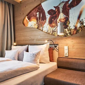 4* فندق كوكوون هاوبتباهنهوف